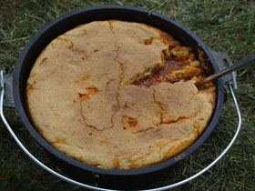 Picture of Wayne's_Chili_and_Cornbread 